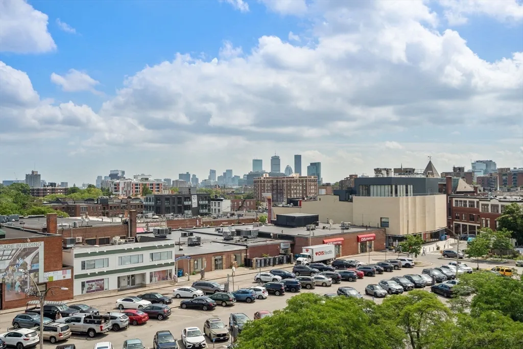 40 Centre St, North Brookline