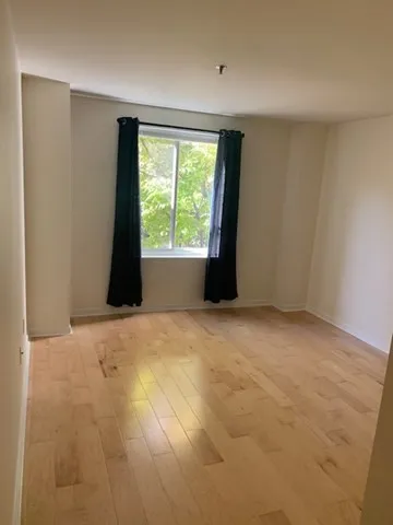 950 Massachusetts Ave, Central Square