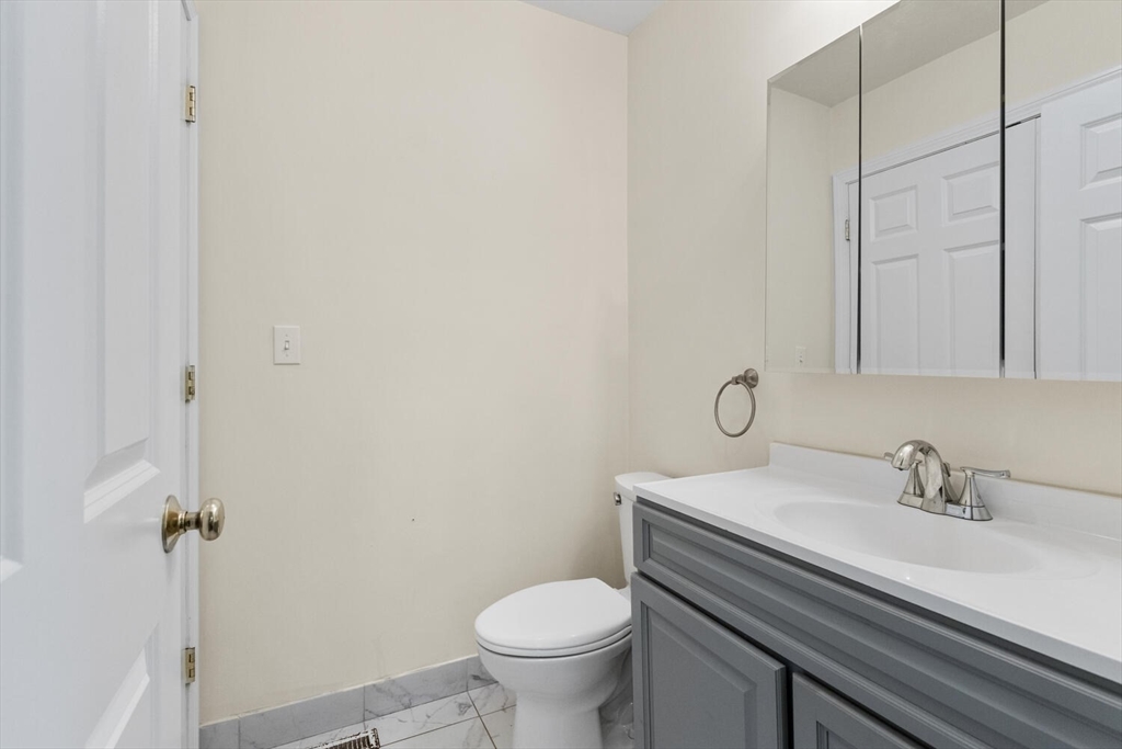 111 Pleasant, Milton