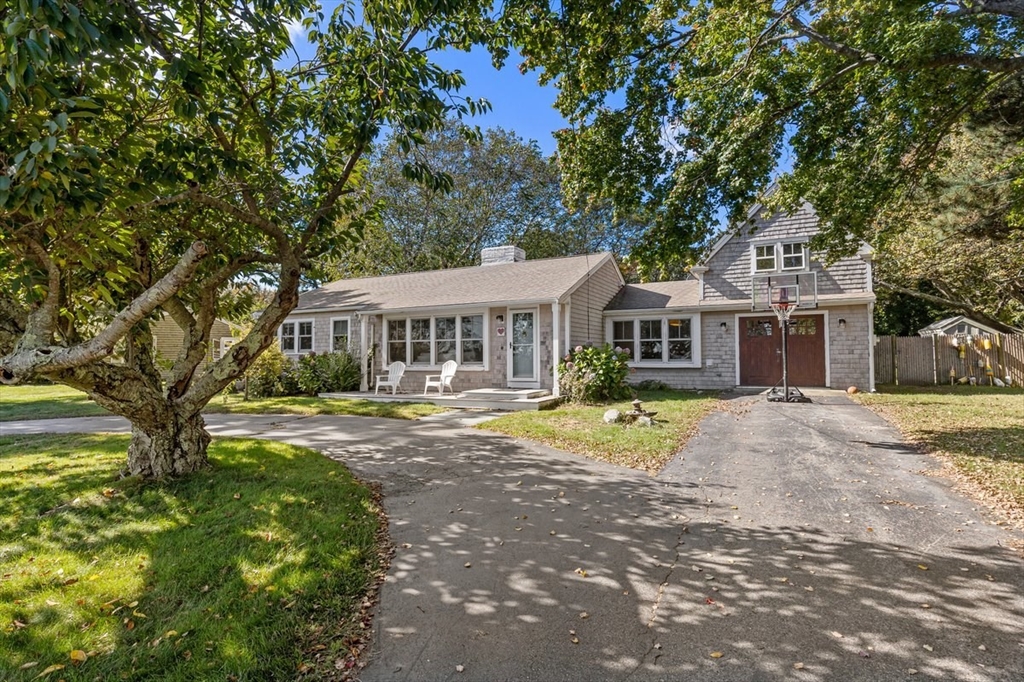 17 Musquashicut Ave, Minot