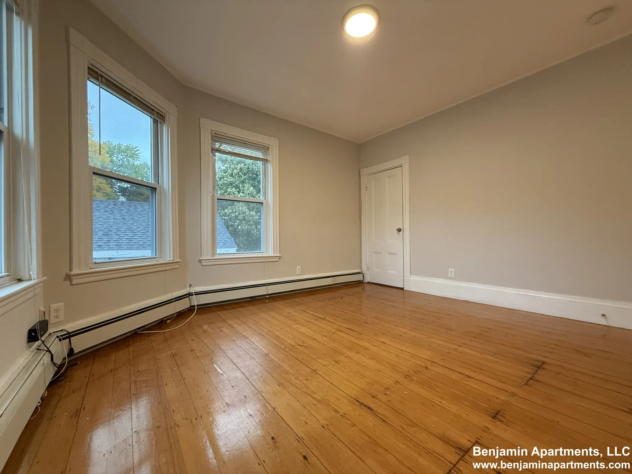 1 Folsom Ave, Mission Hill