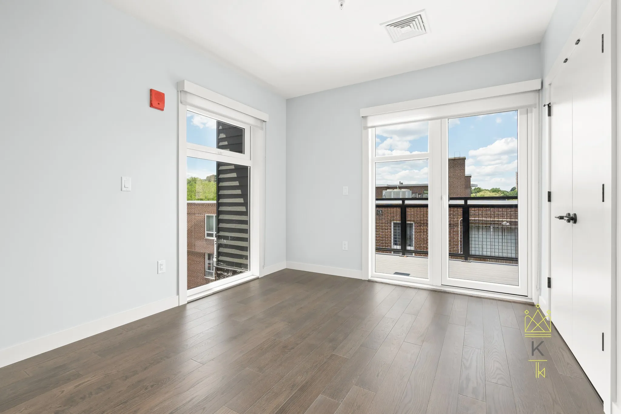 54 Auburn St, Coolidge Corner