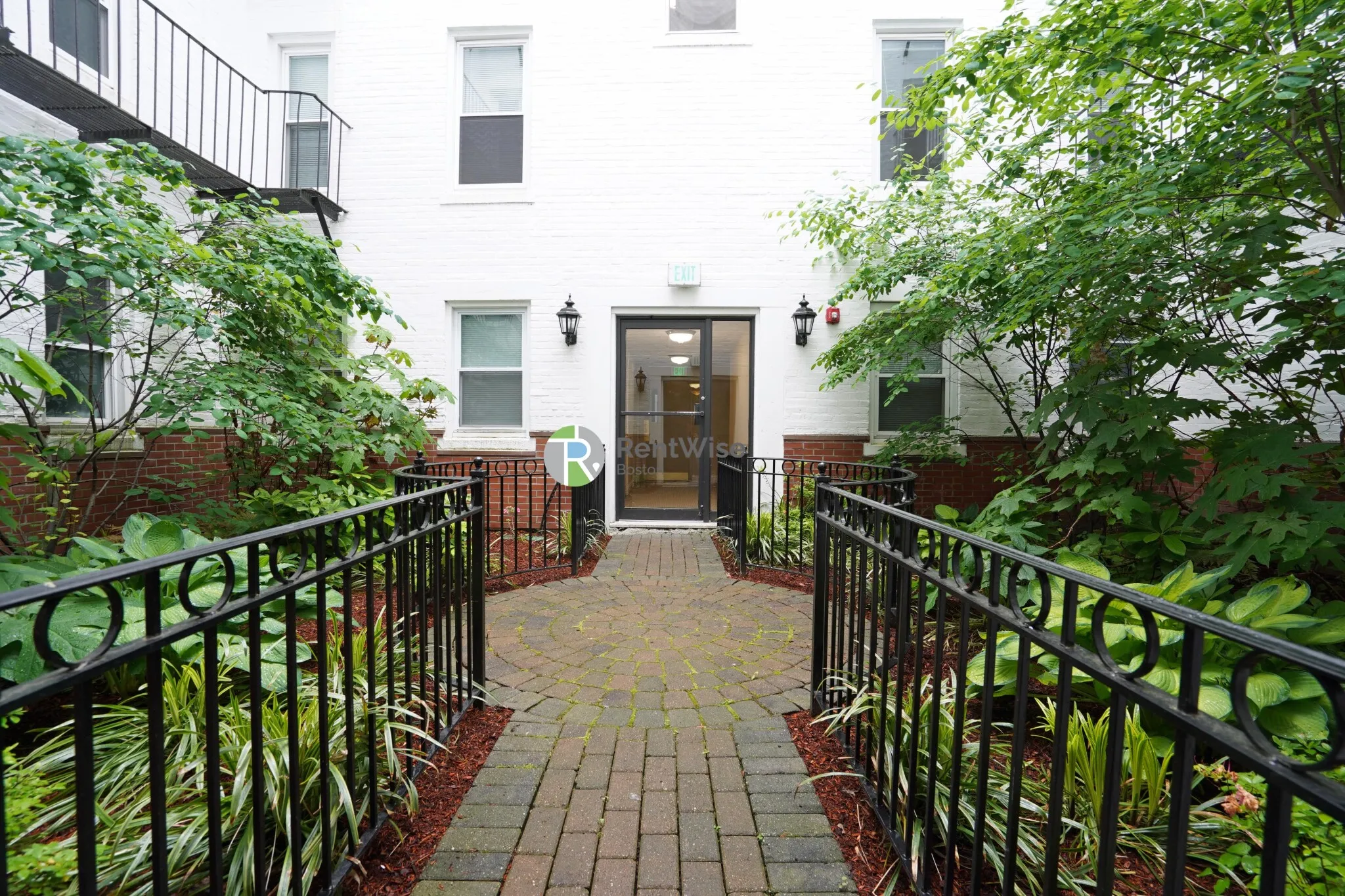 1 Chauncy St, Neighborhood Nine