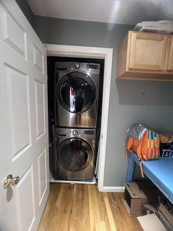 6 Arcadia St, Jamaica Plain