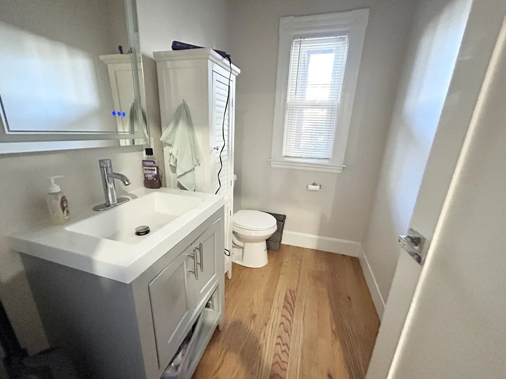 74 Marine Rd, South Boston