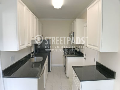 26 Chauncy St, Neighborhood Nine