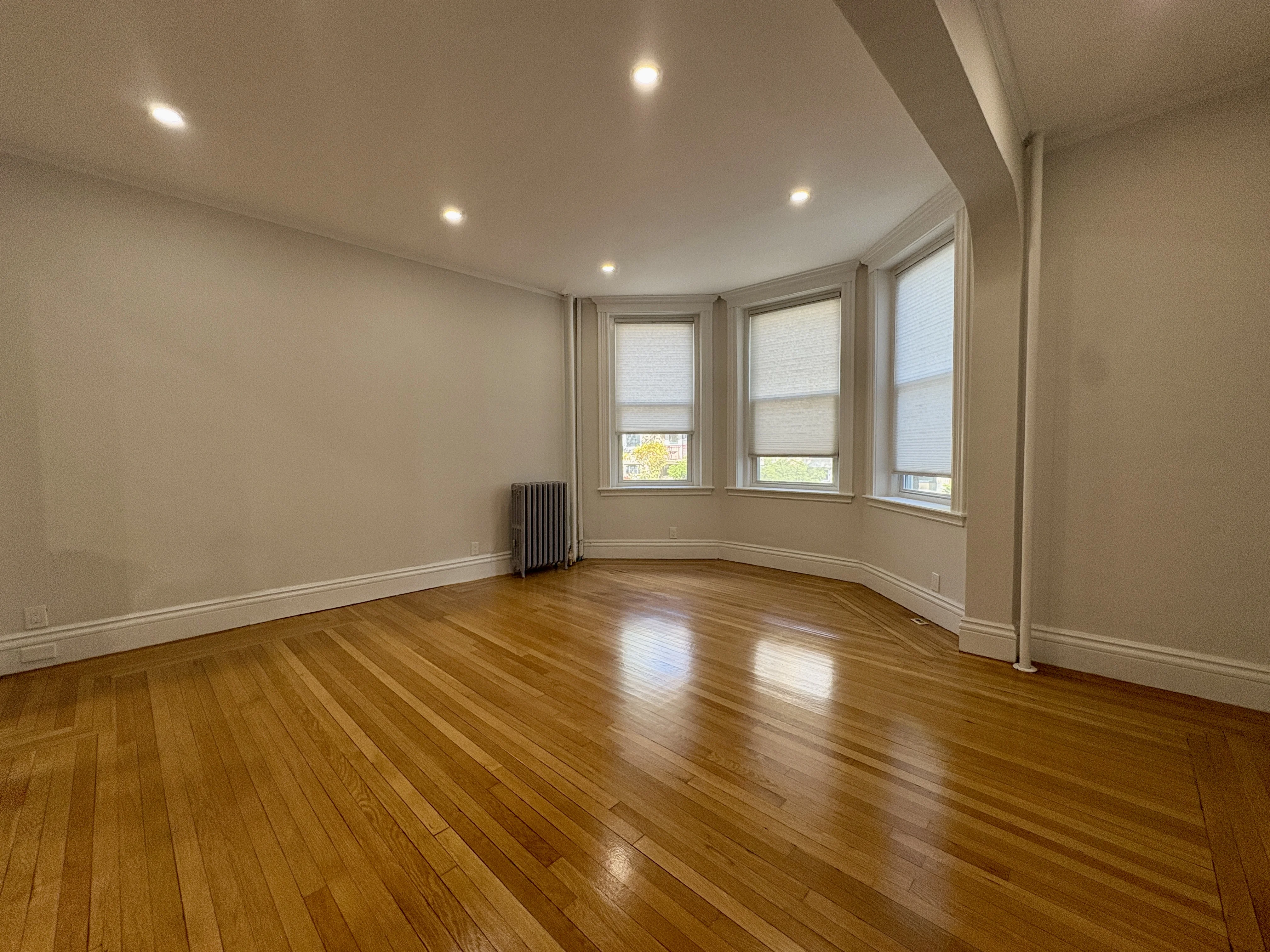 90 Fuller St, Coolidge Corner