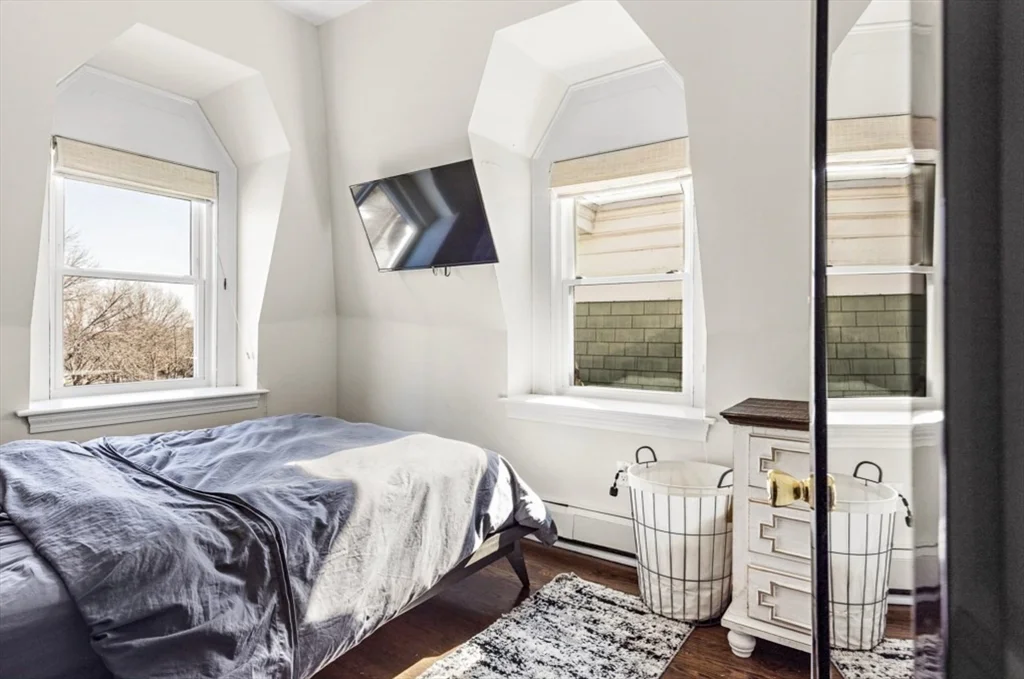53 M St, South Boston