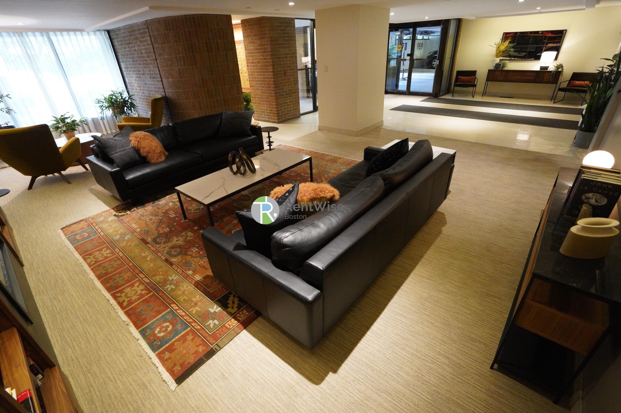 1111 Beacon St, Longwood