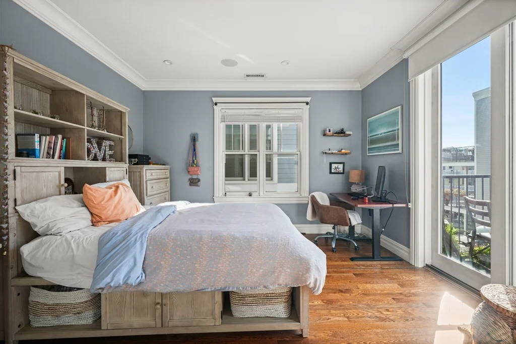 3 M St, South Boston