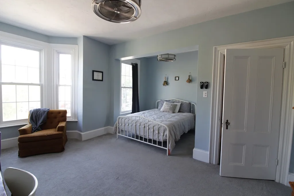 196 Dorchester St, South Boston