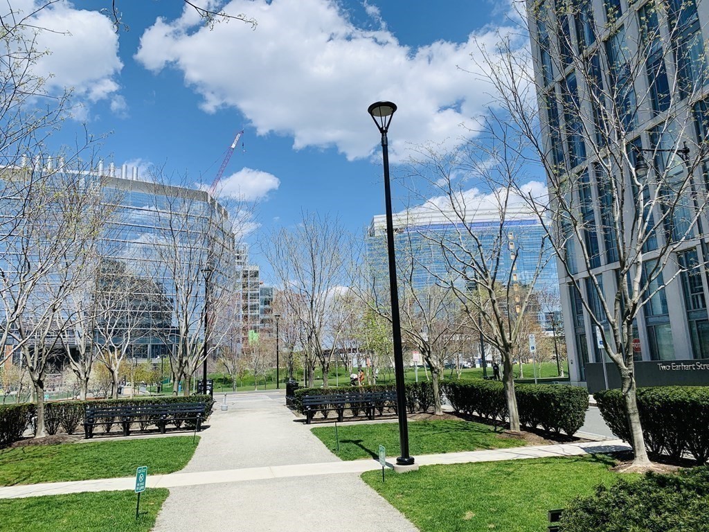 2 Earhart St, East Cambridge