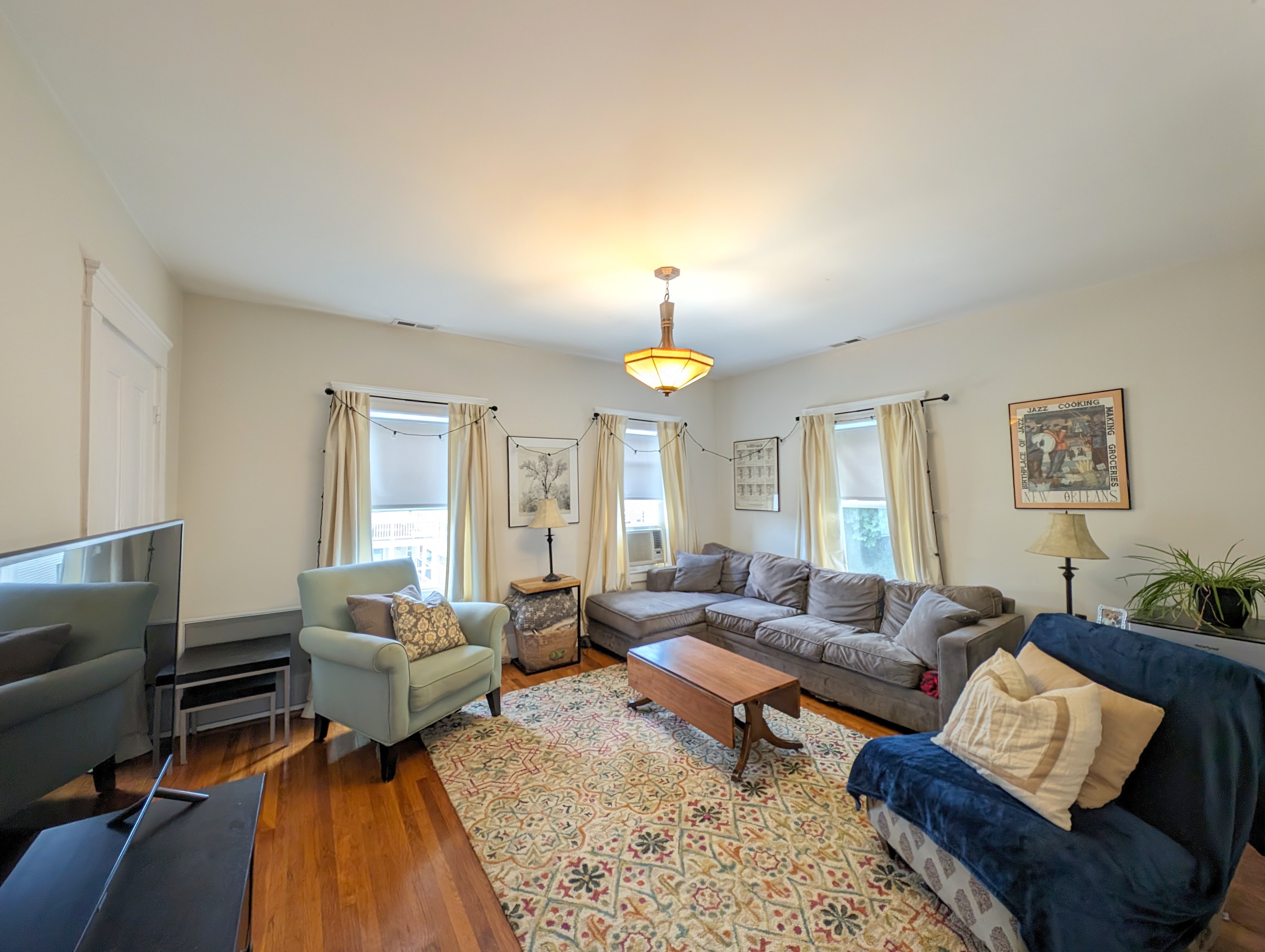 65 Medford St, South Medford