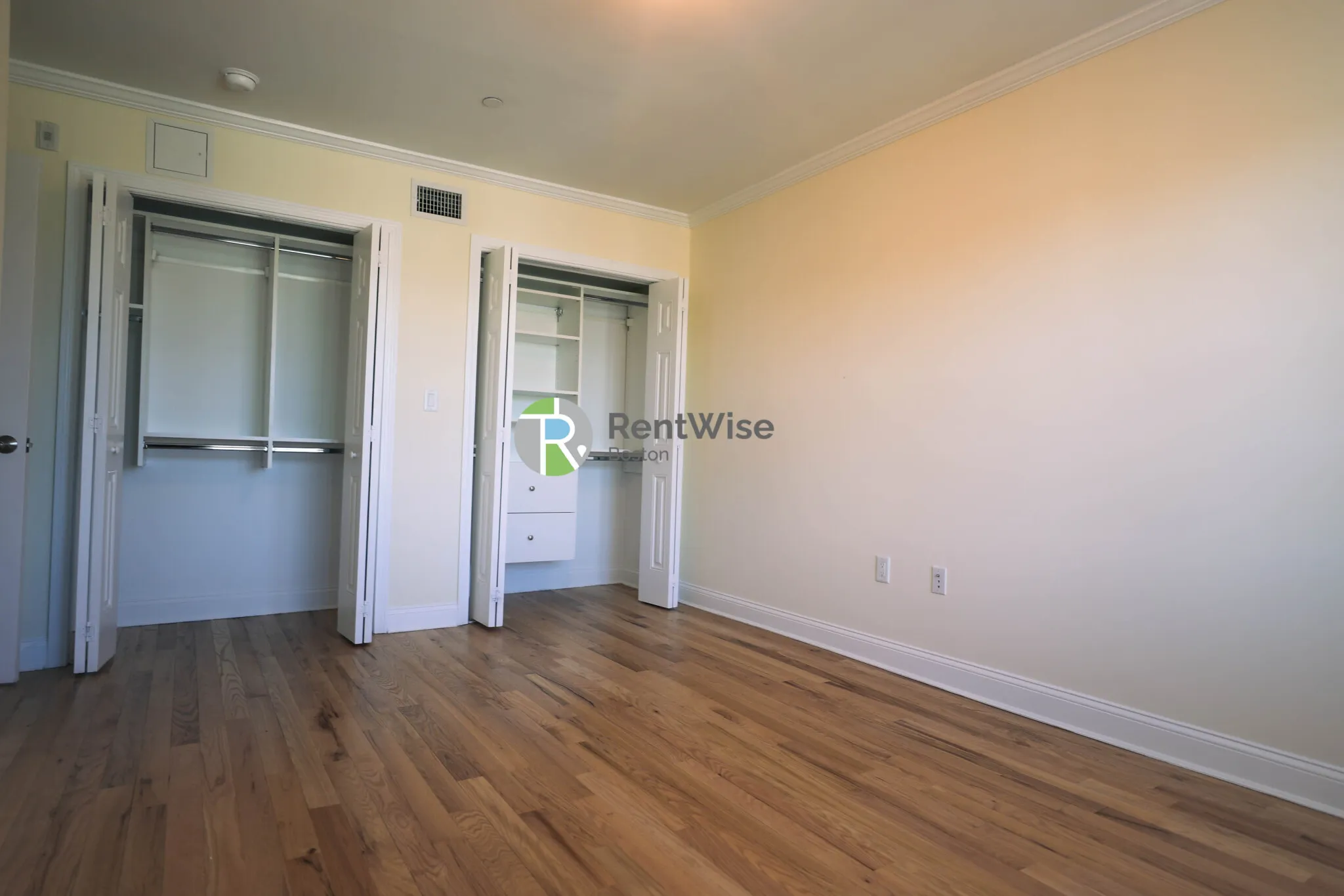 55 Langdon St, Neighborhood Nine