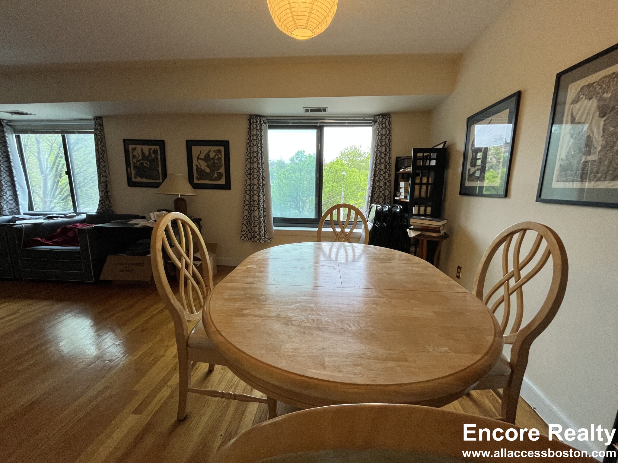 1243 Beacon St, Coolidge Corner