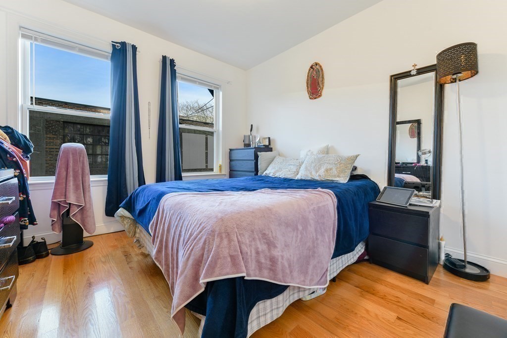 236 Havre St, East Boston