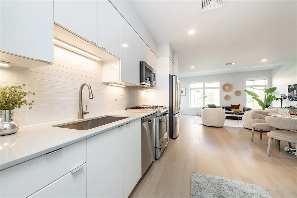 5 Lisbon St, East Boston