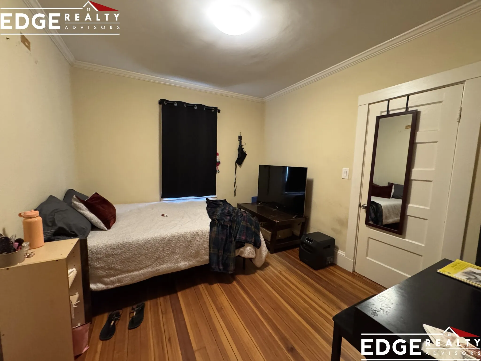 136 Summer St, Watertown