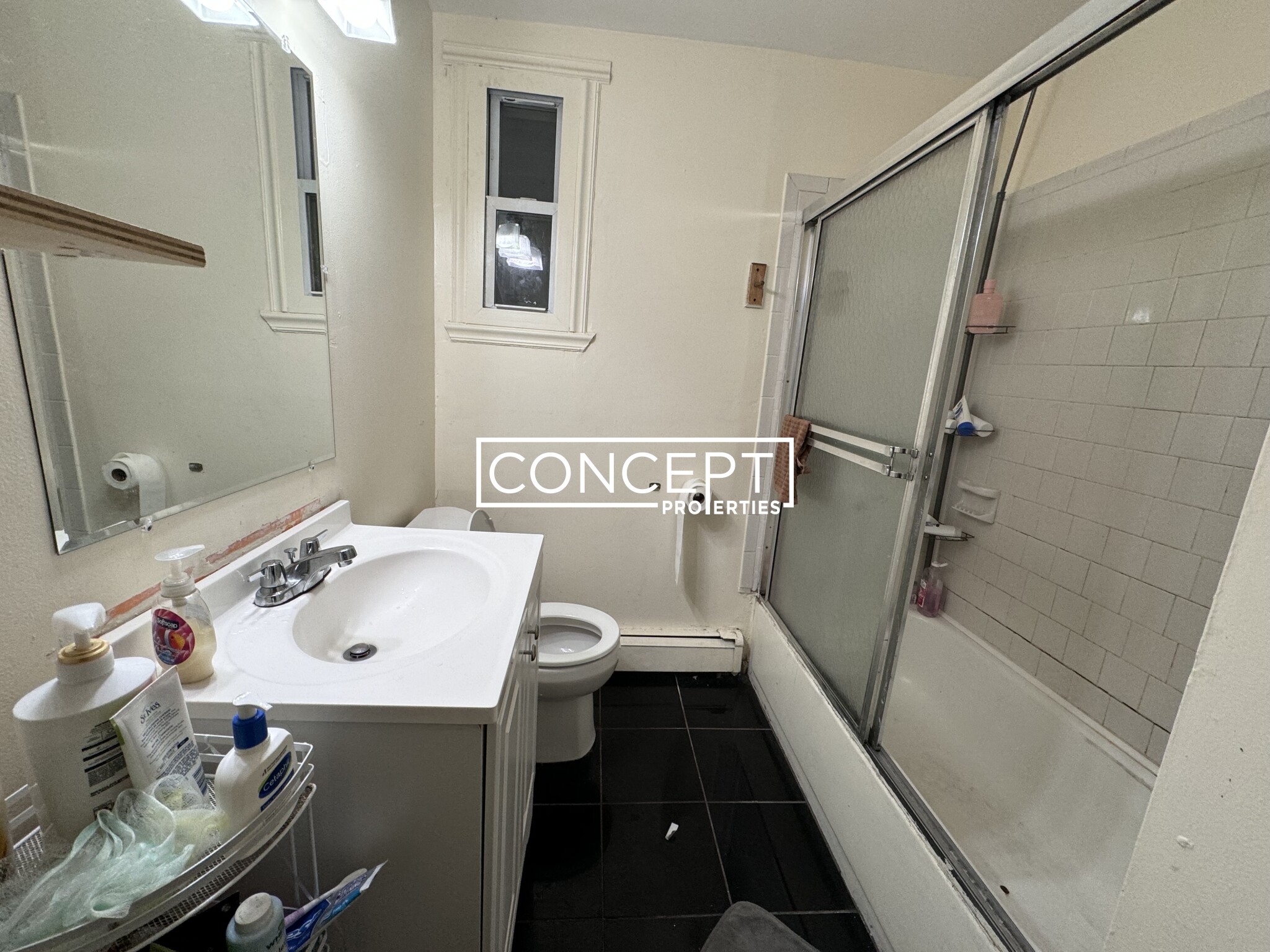 1576 Tremont St, Mission Hill