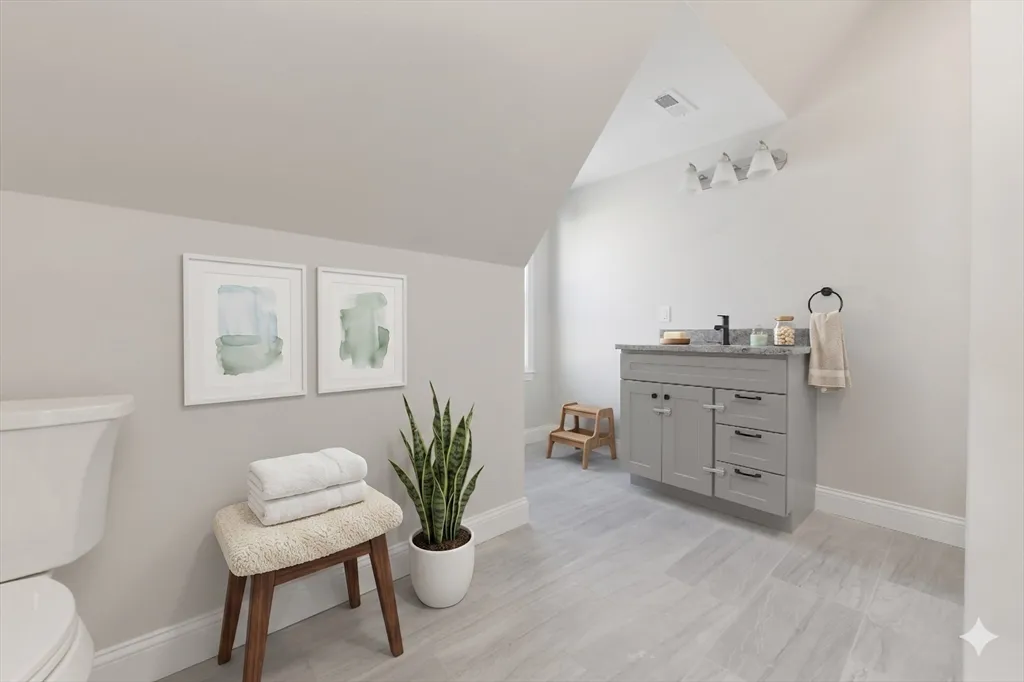 4 Benson St, Brighton