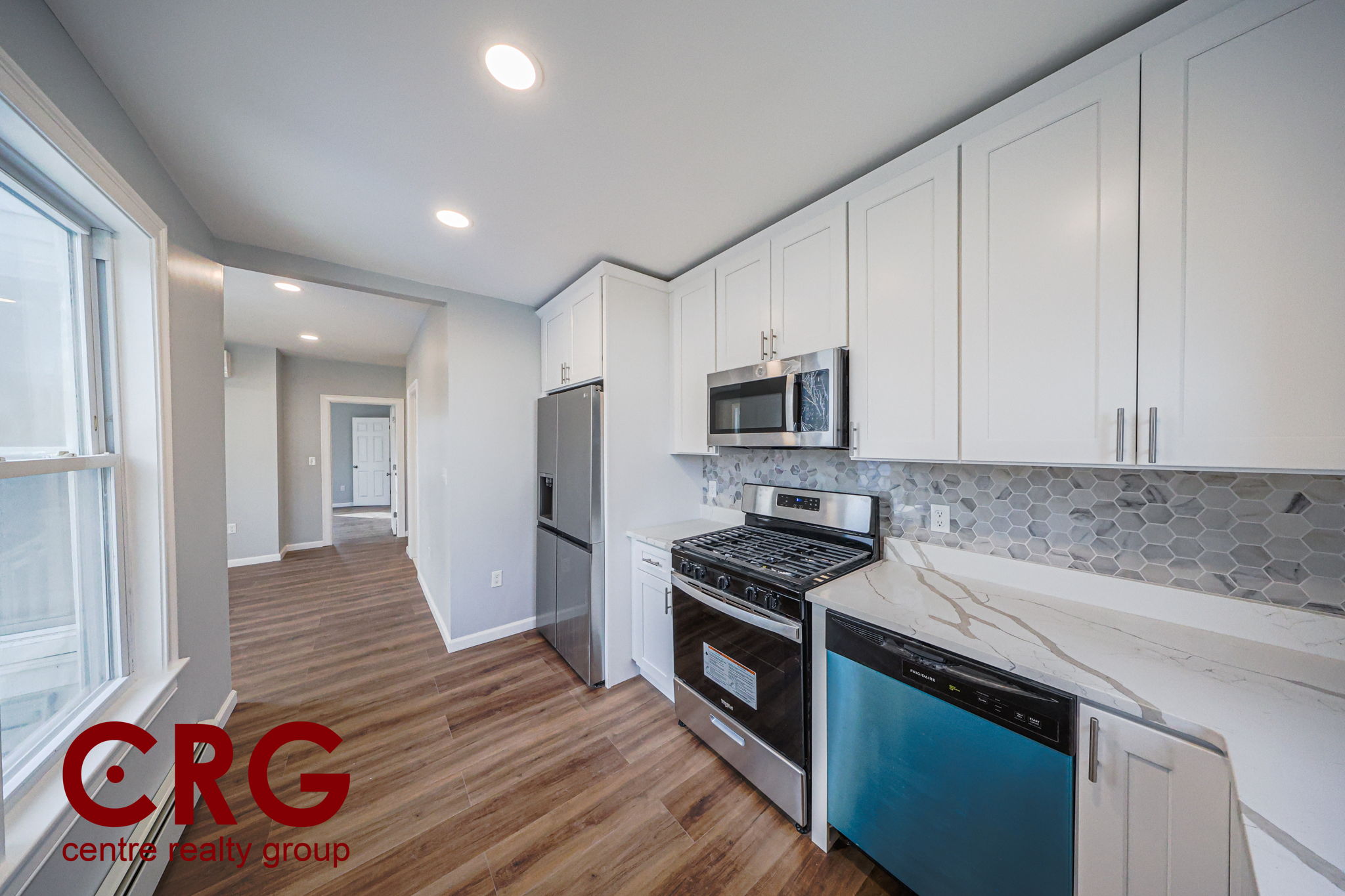 81 Alder St, South Side