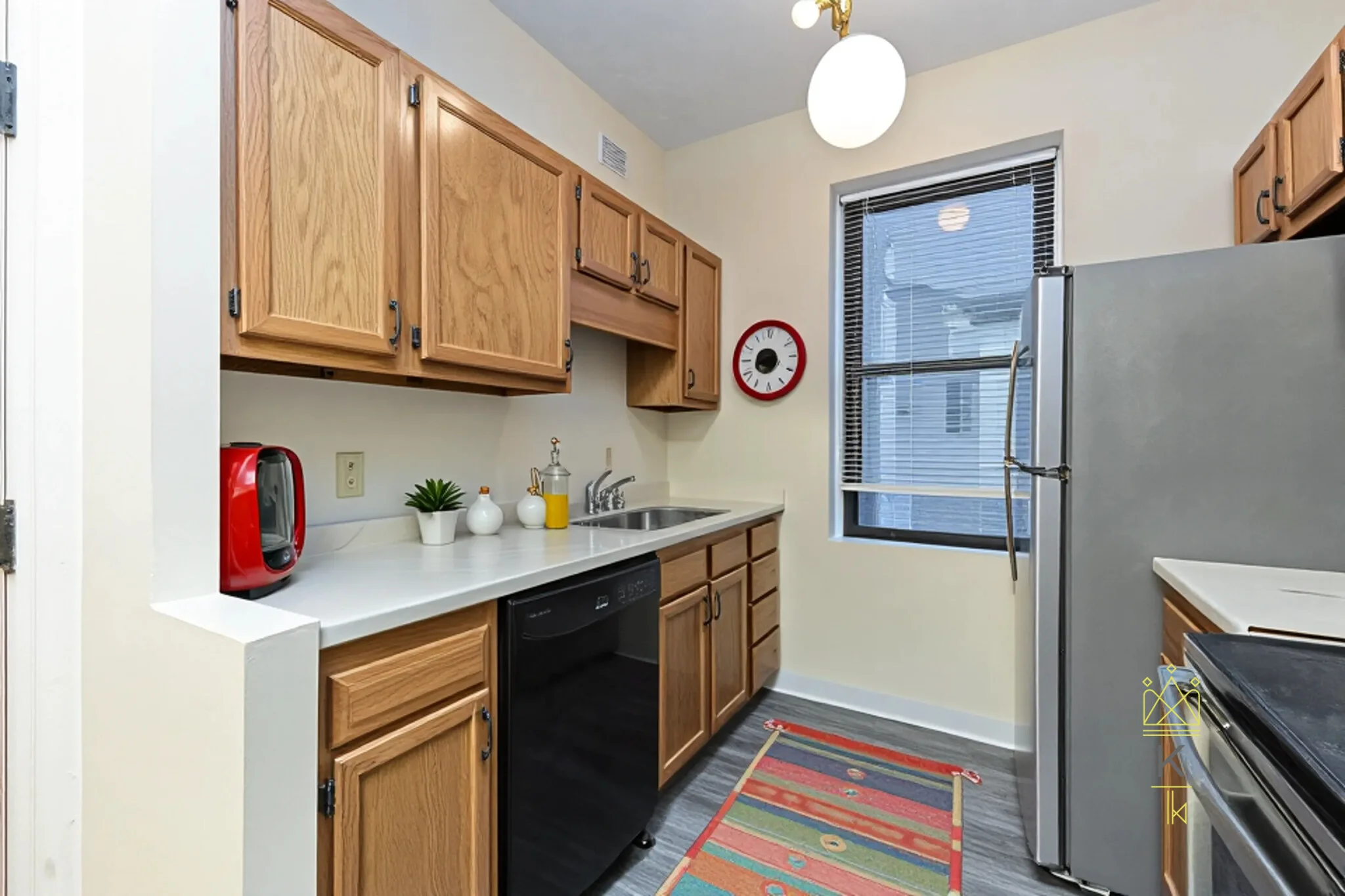 1100 Beacon St, Brookline