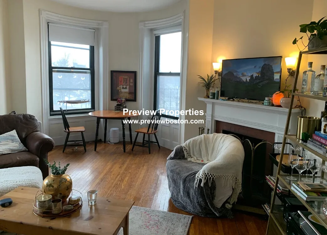 504 Beacon St, Back Bay