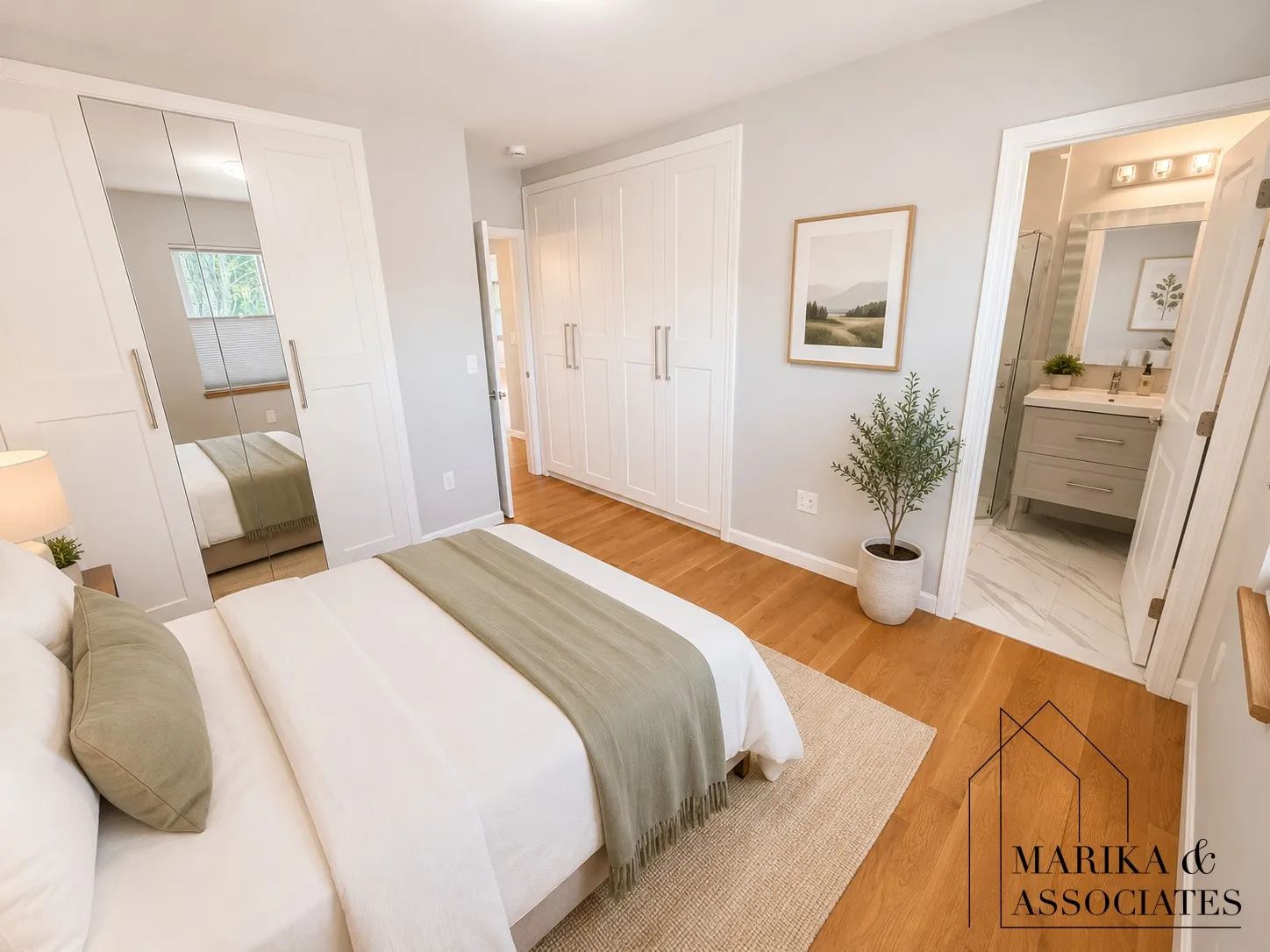 576 Lagrange St, West Roxbury