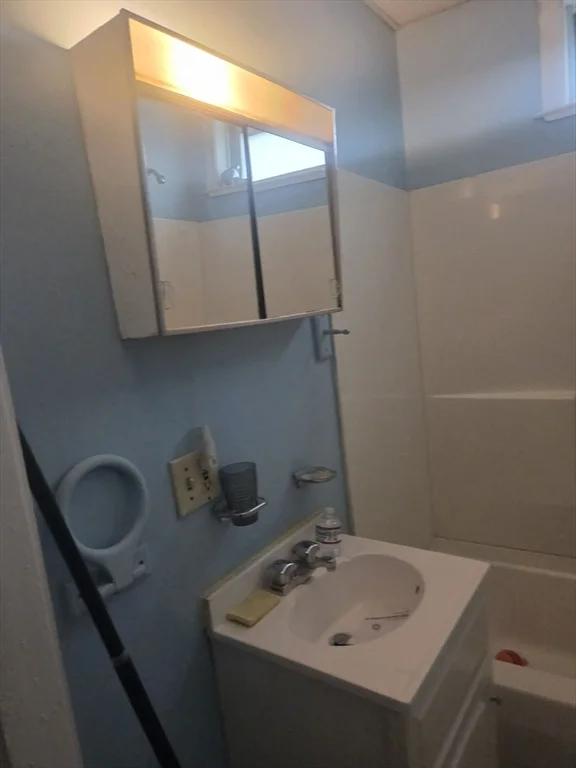 19 Summit Ave, Everett