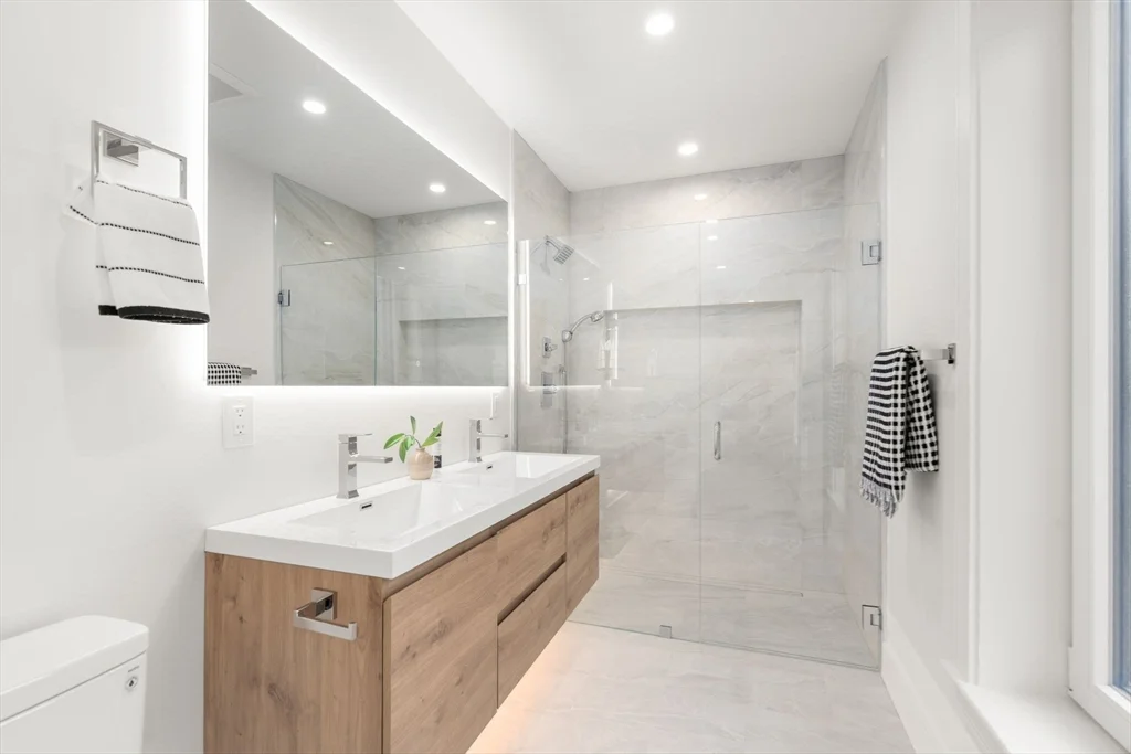 90 A St, South Boston