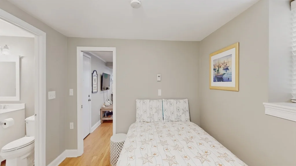 130 G St, South Boston