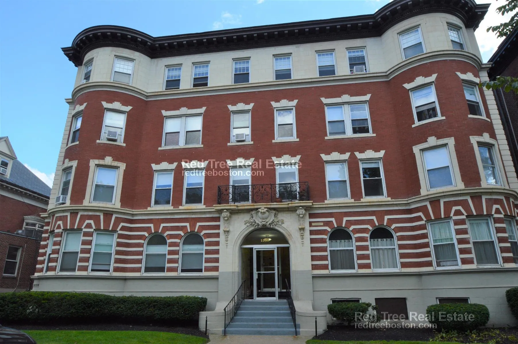 1595 Beacon St, Brookline