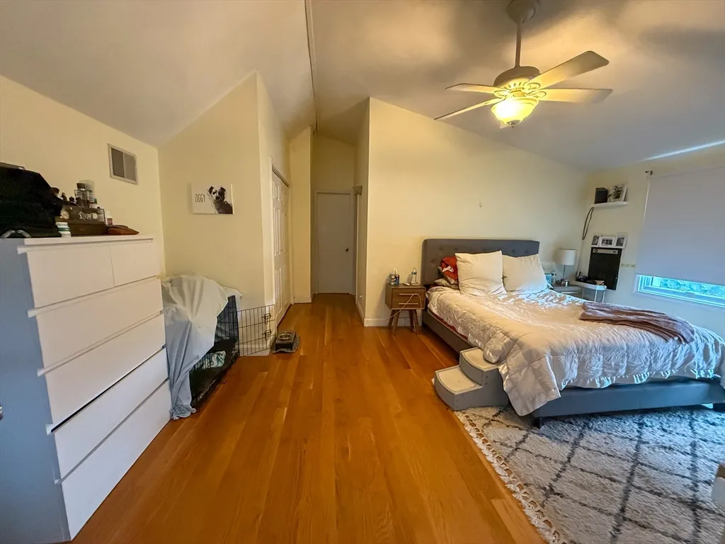 56 Bowdoin St, Medford