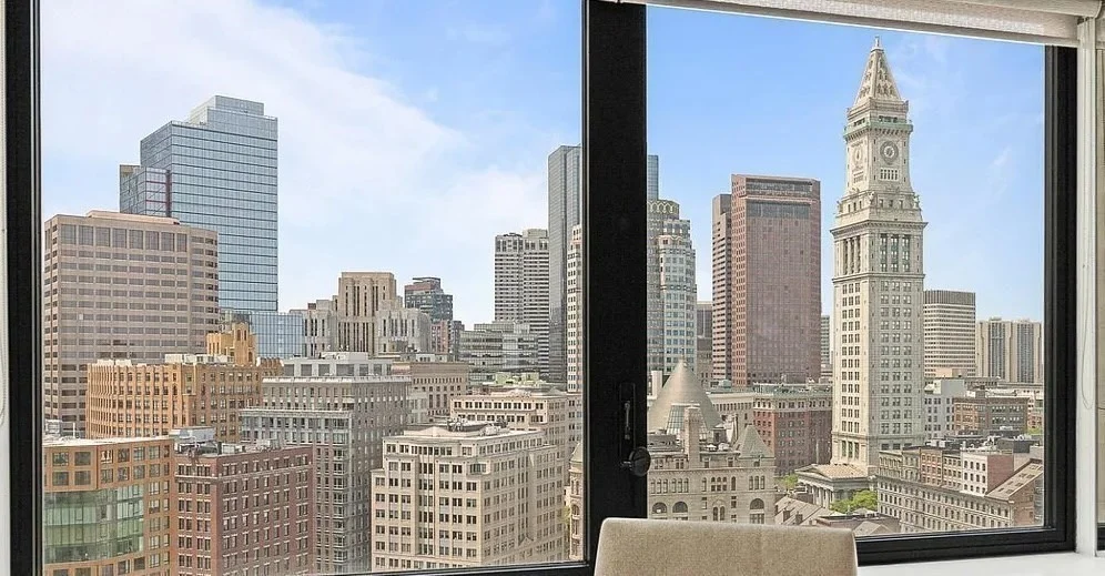 65 E India Row, Waterfront