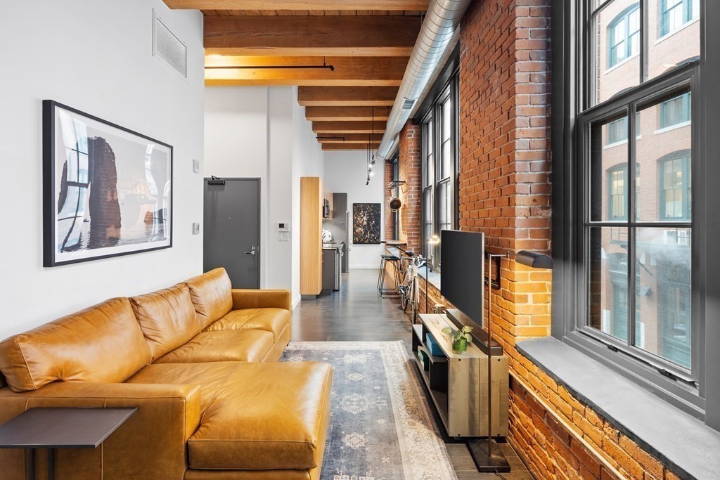 319 A St, Seaport District