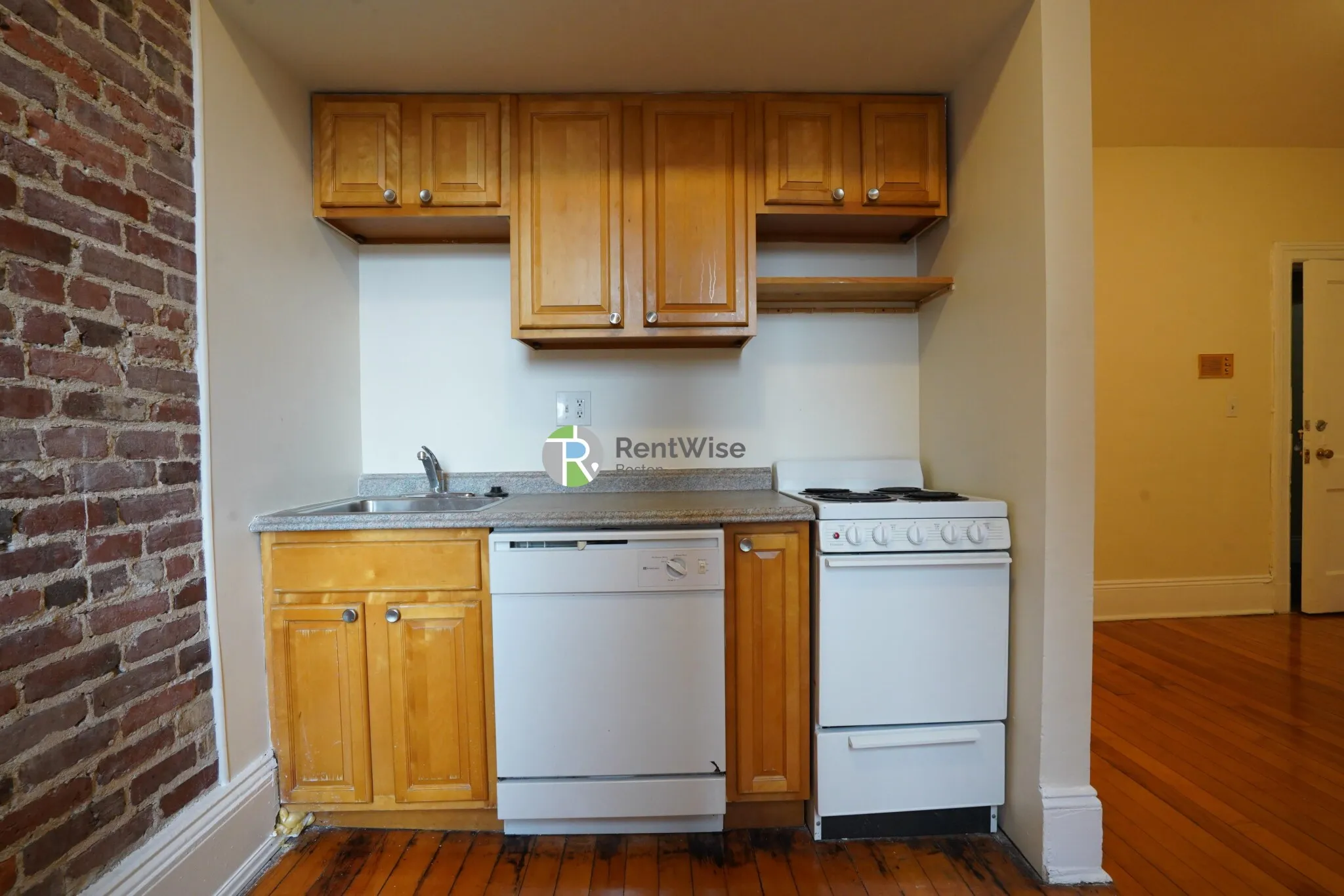 1216 Commonwealth Ave, Brighton