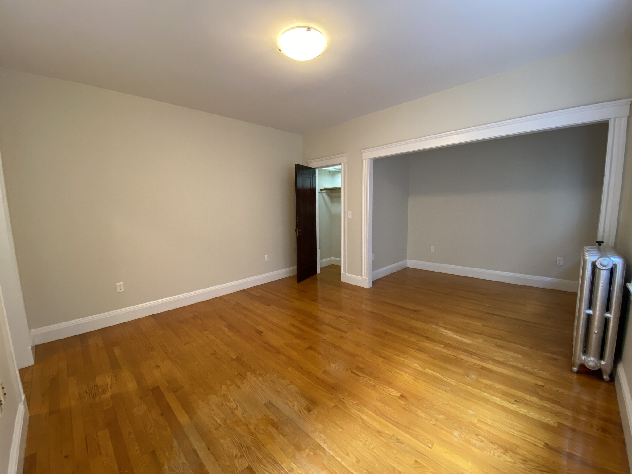 1940 Commonwealth Ave, Brighton