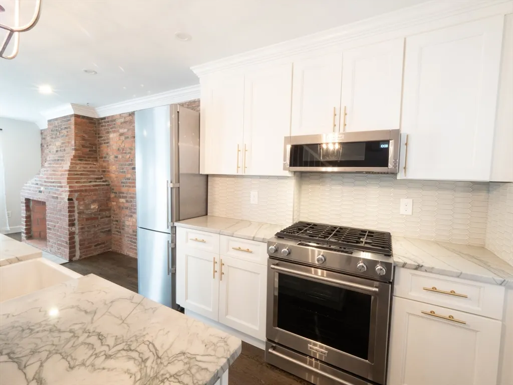 210 Third St, East Cambridge