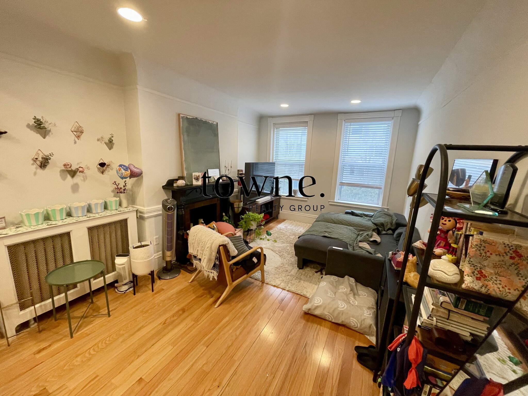 127 Saint Botolph St, Back Bay