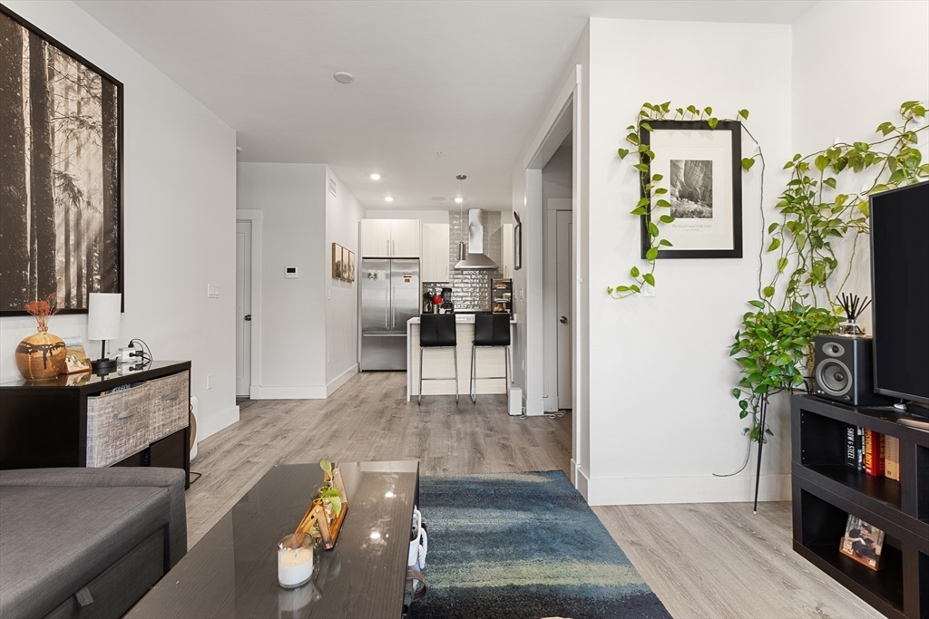 176 Humboldt Ave, Roxbury