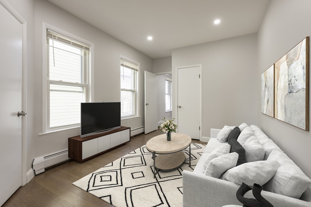 106 Byron St, East Boston