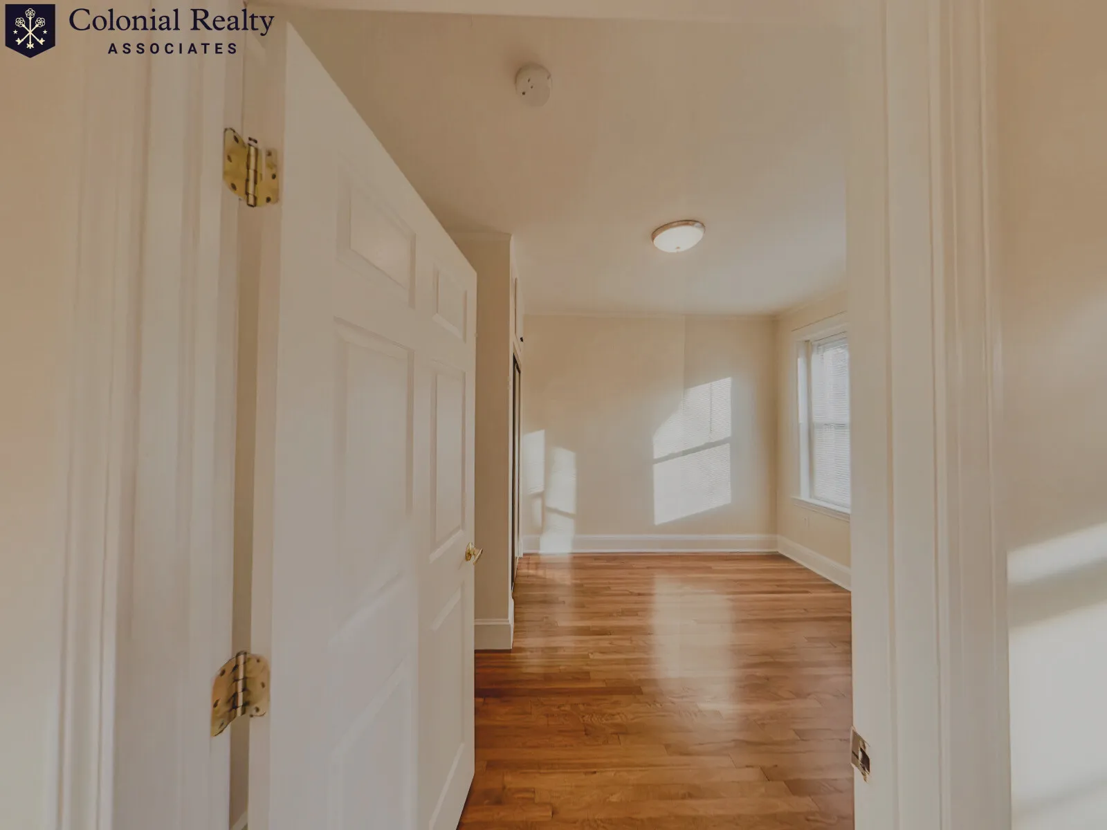 77 Thatcher St, North Brookline