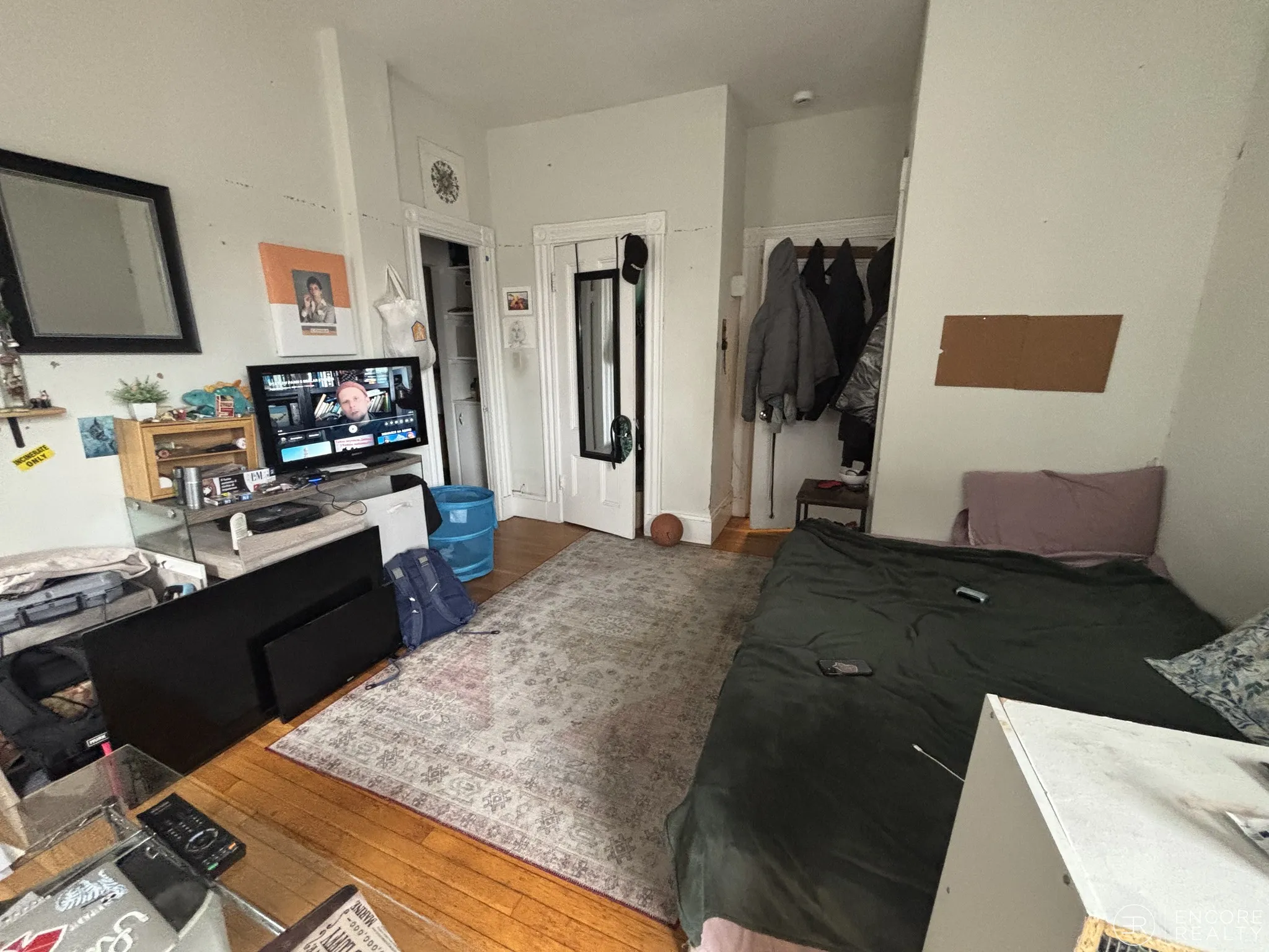 16 Davis Ave, Emerson Gardens