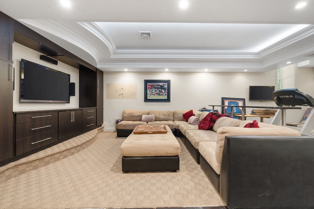 204 Homer St, Newton Center