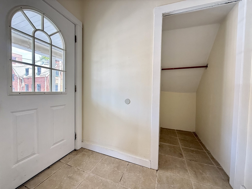 11 Mason Ave, North Attleboro