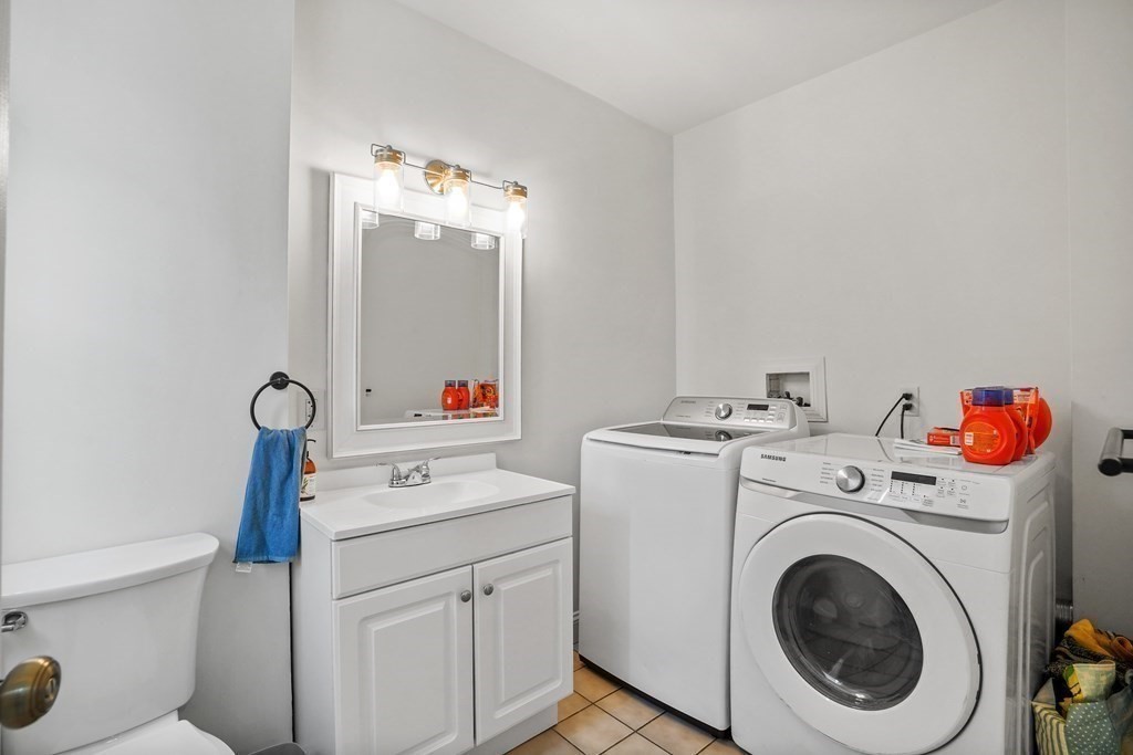 140 D St, South Boston