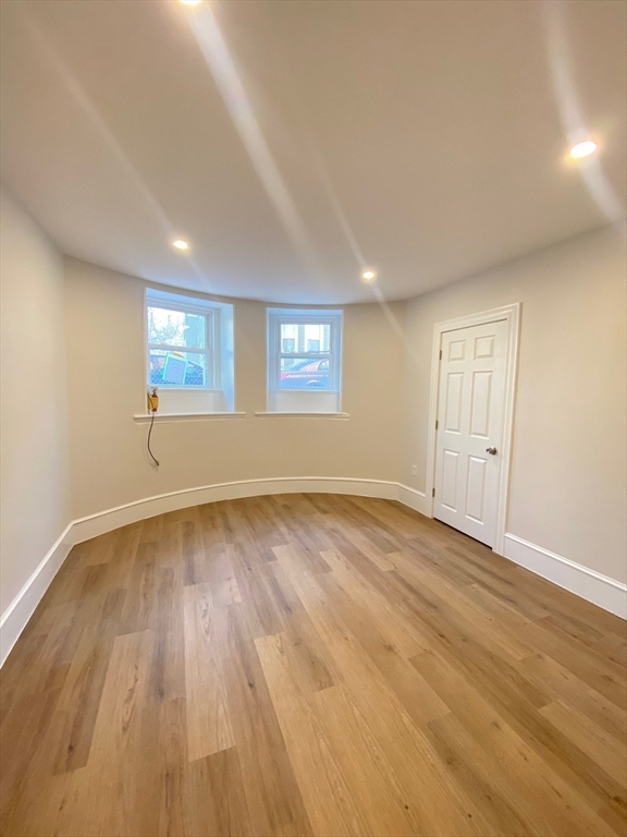 7 Kenney, Jamaica Plain