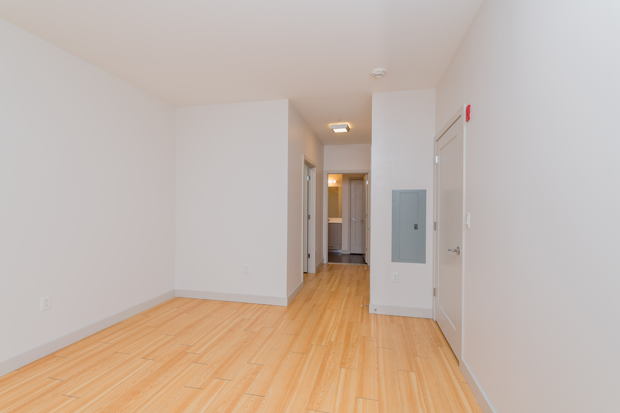 320 D St, South Boston