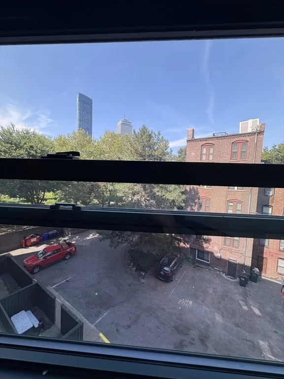 400 Massachusetts Ave, South End