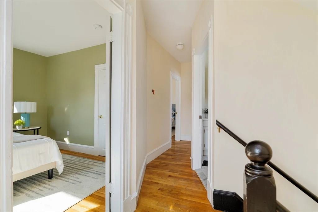 87 College Ave, Medford